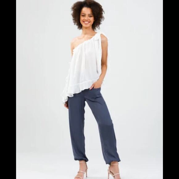 FREE PEOPLE ONE SHOULDER FLOWY IVORY BLOUSE RUFFLE TRIM SMALL - Picture 1 of 11